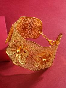 1入組優雅婚禮風格鏤空花朵設計可調節寬袖口手鍊適合派對和節日時尚首飾