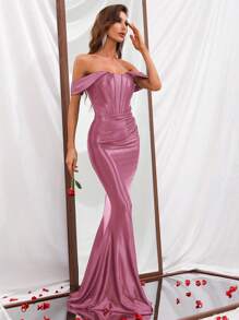Off Shoulder Mermaid Hem Satin Bridesmaid Dress - Dusty Pink - View 3