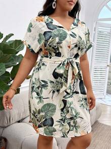 SHEIN LUNE Plus Tropical Print Batwing Sleeve Belted Dress