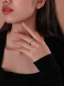 ELSEDES 1pc Silver Fashionable And Simple Rhinestone Ring With Multiple Facets And Sparkling Cubic Zirconia, Perfect For Festivals And Dates Wedding Engagement Bridal Jewelry - Silver - View 2