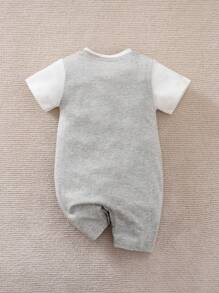 Yierying 男嬰字母圖案棒球領前紐扣連身短褲 - 淺灰色 - 查看 2