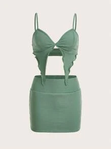 SHEIN ICON Solid Asymmetrical Hem Crop Cami Top & Bodycon Skirt - Dark Green - View 2