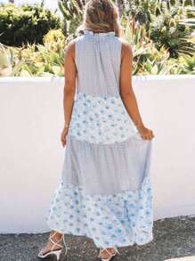 Hängerkleid mit Schleife am Ausschnitt, Rüschen,