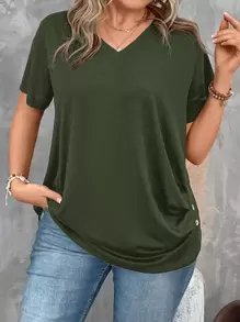 SHEIN LUNE Plus Size Women's V Neck Short Sleeve Pleated T-Shirt Solid Button Detail Tee Button Detail Ruched Tee Tops