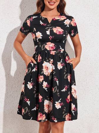 印花缺口領連衣裙