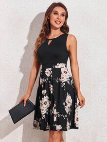 Floral Print Keyhole Neckline Dress - Black - View 3