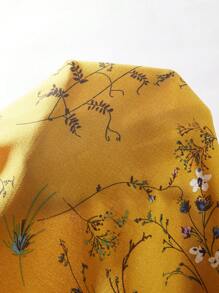 SHEIN LUNE Plus Batwing Sleeve Floral Print Top - Mustard Yellow - View 6