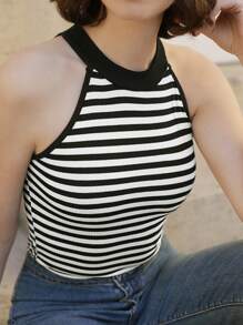 SHEIN Frenchy 條紋印花掛脖上衣 - 黑與白 - 查看 2