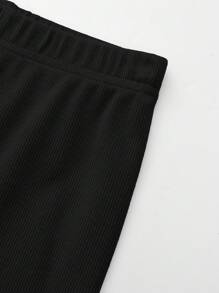 SHEIN Toddler Girls Solid Cycling Shorts - Black - View 3