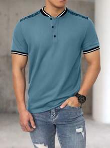 Manfinity Homme Hombres Camisa polo con cinta con letra ribete en contraste - Neblina azul - Ver 1