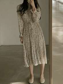 Allover Floral Pleated Dress - Apricot - View 1