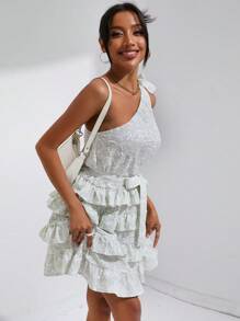 SHEIN Privé Đầm Thắt nút Xù Thắt lưng phân lớp Lá thư Dễ thương - màu xanh lá - Xem 3