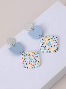 一对手工制作的白色水磨石水钻耳环，搭配白色新月形吊坠，非常适合春夏度假佩戴。 - 彩色 - 查看 1