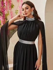 YISIKADO Mock Neck Cloak Sleeve Chiffon Formal Dress