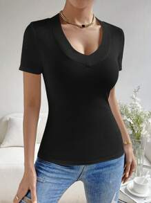 SHEIN Essnce Camiseta sólido gola v