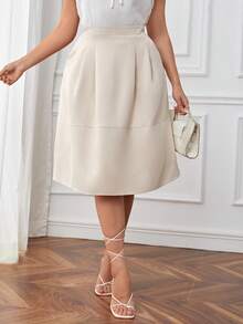 SHEIN Privé 大碼素色褶皺細節半身裙 - 米色 - 查看 4