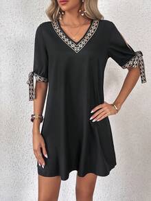 SHEIN LUNE Geo Print Knot Cuff Split Sleeve Dress - Black - View 4