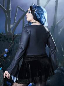 Corpse Bride | ROMWE 大碼人像圖案荷葉袖T恤 - 深灰色 - 查看 2