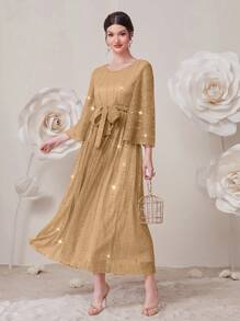 Modelyn 金色印花束带连衣裙 女式超长套装 - 黃色 - 查看 3