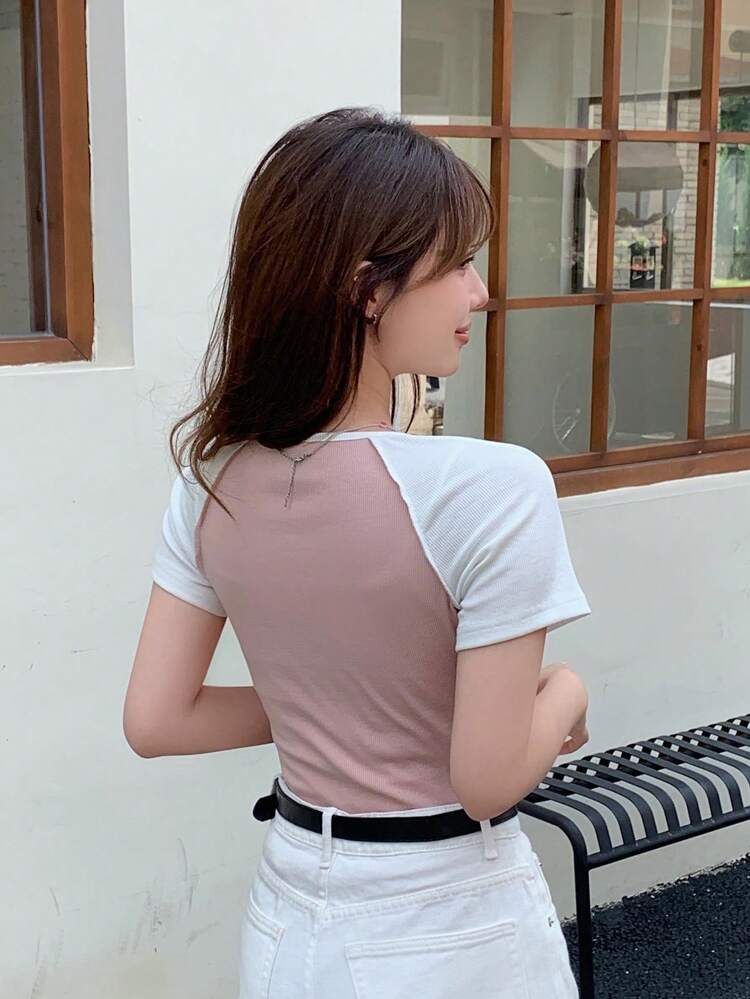 Letter Graphic Contrast Raglan Sleeve Notched Neckline Tee