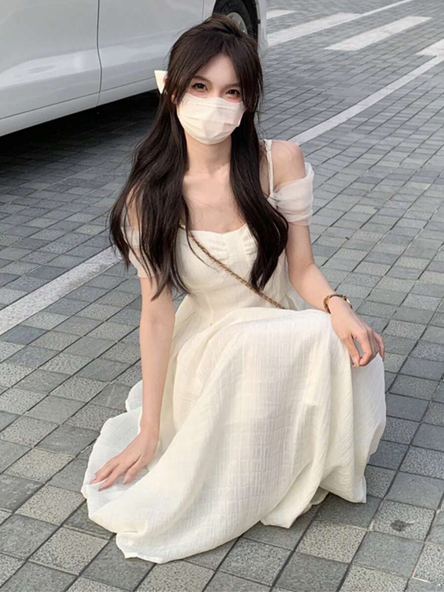 Vestido unicolor de hombros descubiertos - Beis - Ver 1