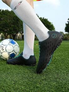 男士輕便防滑繫帶字母圖案運動戶外黑色足球鞋 - 黑色 - 查看 6