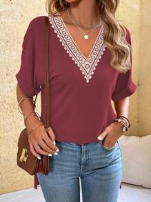 SHEIN LUNE 蕾絲拼接蝙蝠袖下擺開叉T恤 - 紅木色 - 查看 6