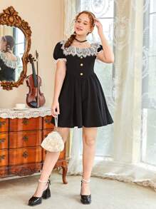 SHEIN 青少年女孩蕾絲拼接前紐扣泡泡袖連衣裙 - 黑色 - 查看 3