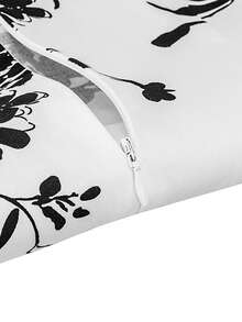 HOMEYEE Floral Print Hidden Pocket Dress - Black and White - View 4