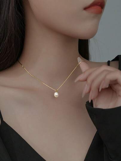 قلادة بندانة كبيرة من النحاس مزينة بلؤلؤ اصطناعي عصرية للسيدات للاستخدام اليومي