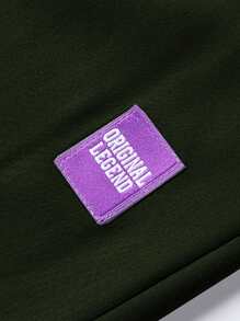 Manfinity Homme Trang phục thường ngày dành cho nam, hoàn hảo cho các chuyến đi chơi và kỳ nghỉ, với quần short thường ngày rộng rãi, hiệu suất cao theo phong cách INS. Quần short có thiết kế miếng vá chữ và cạp rút, quần short thường ngày có dây rút. - Màu xanh lá cây đậm - Xem 4