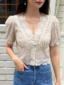 DAZY 女式扇贝边泡泡袖蕾丝衬衫、短款上衣 - 米色 - 查看 12