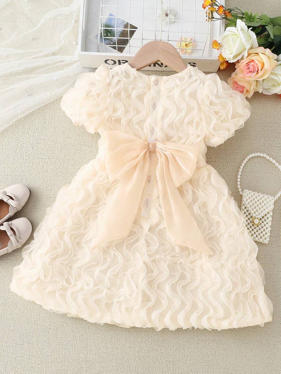 SHEIN Cô Gái Trẻ Chất rắn 	
Fuzzy Đầm Party - Màu be - Xem 1