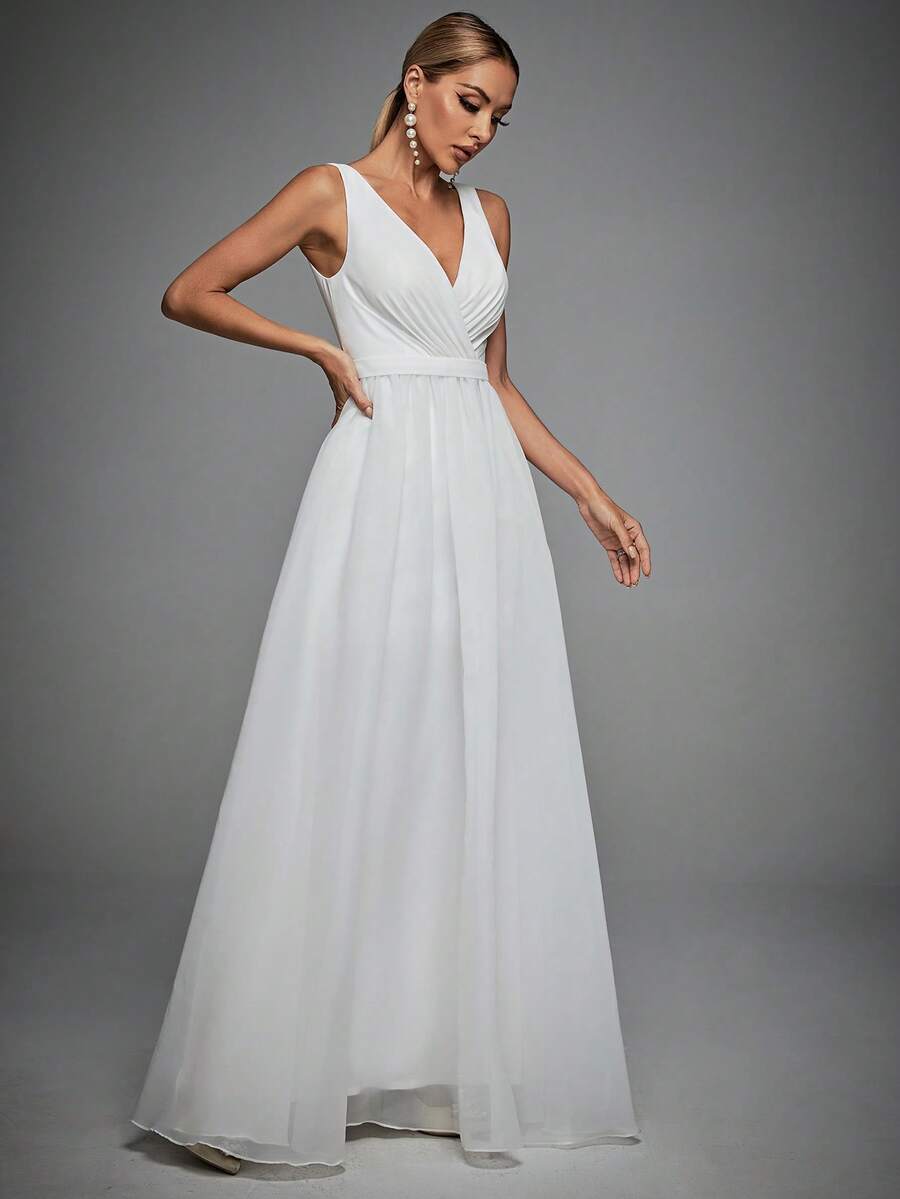 Plunging Neck Floor Length Wedding Dress - White - View 1