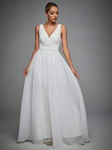 Plunging Neck Floor Length Wedding Dress - White - View 6