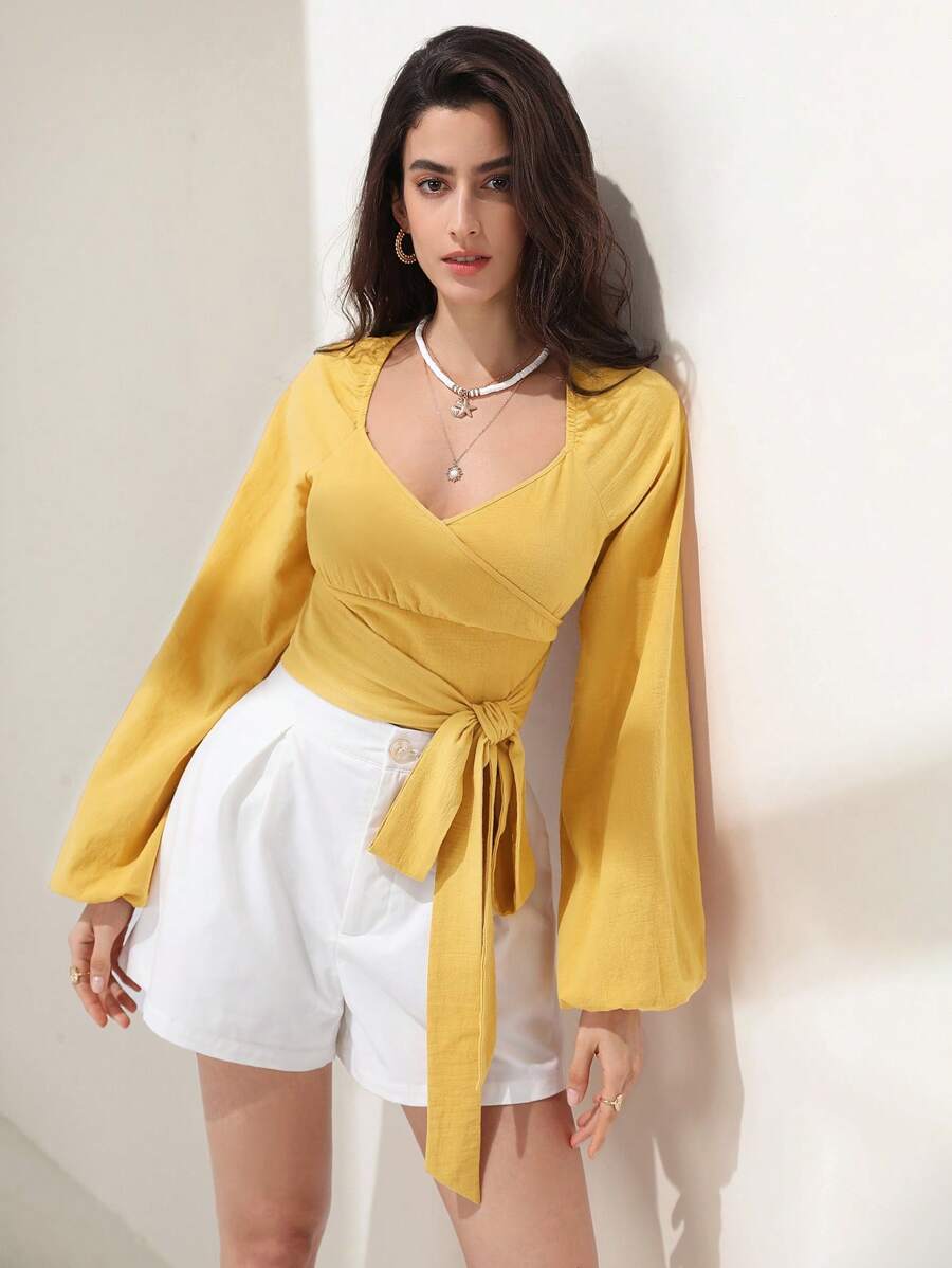 SHEIN Frenchy 素色前繫帶圍裹細節燈籠袖短款襯衫 - 黃色 - 查看 1