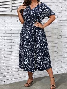 SHEIN LUNE Plus Allover Print Split Thigh Dress - Blue and White - View 4