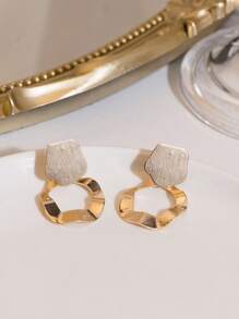 1 Pair Fashionable Asymmetrical Metal Circle Dangle Earrings, Suitable As Gift For Friends - Yellow Gold - View 5