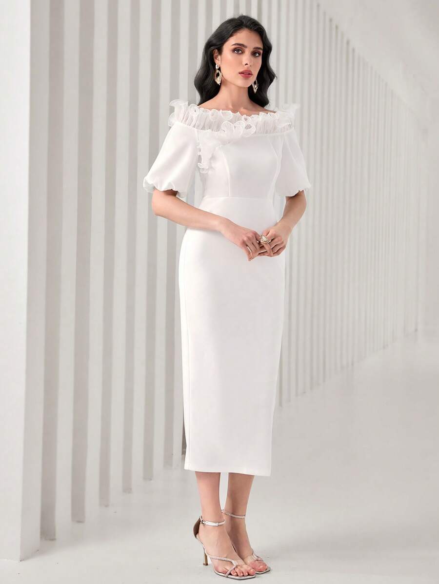 Modelyn 一字肩荷葉邊後背開衩洋裝不附腰帶 - 白色 - 查看 1