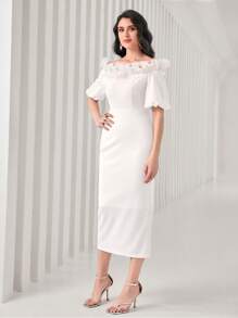 Modelyn 一字肩荷葉邊後背開衩洋裝不附腰帶 - 白色 - 查看 4