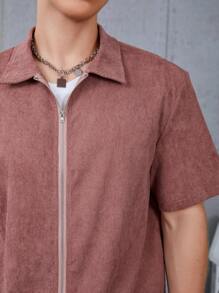 Manfinity 男士素色拉鏈開襟襯衫 - 紅木色 - 查看 8