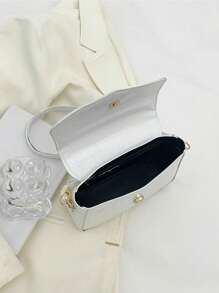 迷你方包珍珠串珠鱷魚壓紋翻蓋白色PU皮革