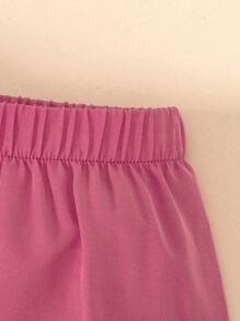 SHEIN 年輕女孩蝴蝶印花t恤和袋蓋式短褲