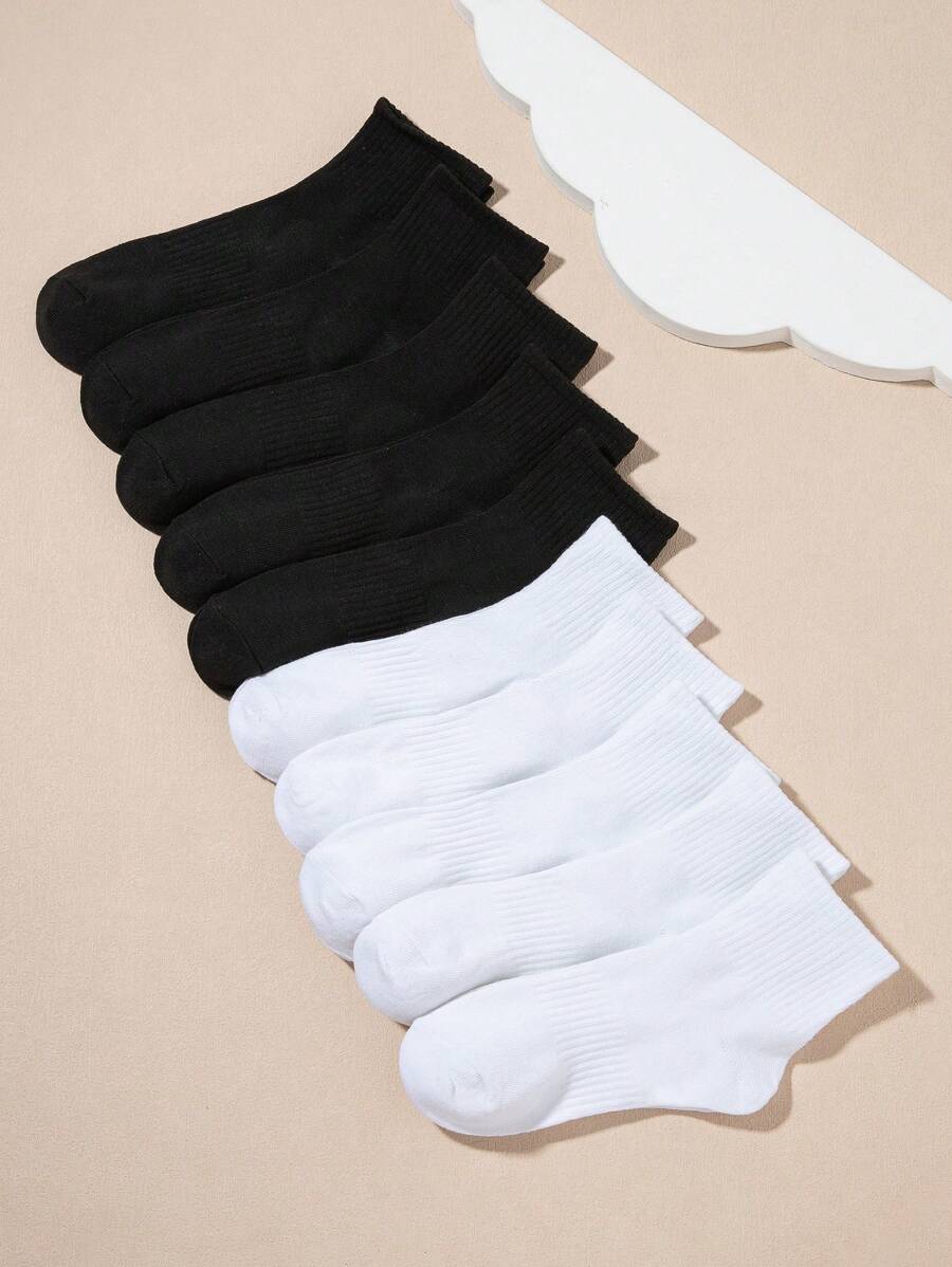 10對男士素色舒服的休閒中筒襪適用於日常 - 黑與白 - 查看 1