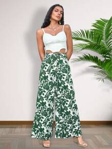 Allover Floral Print Wide Leg Trousers - Green - View 1