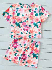 SHEIN 2pcs/Set Young Girl Floral Print Round Neck Short Sleeve T-Shirt And Shorts, Holiday Matching Set - Multicolor - View 1