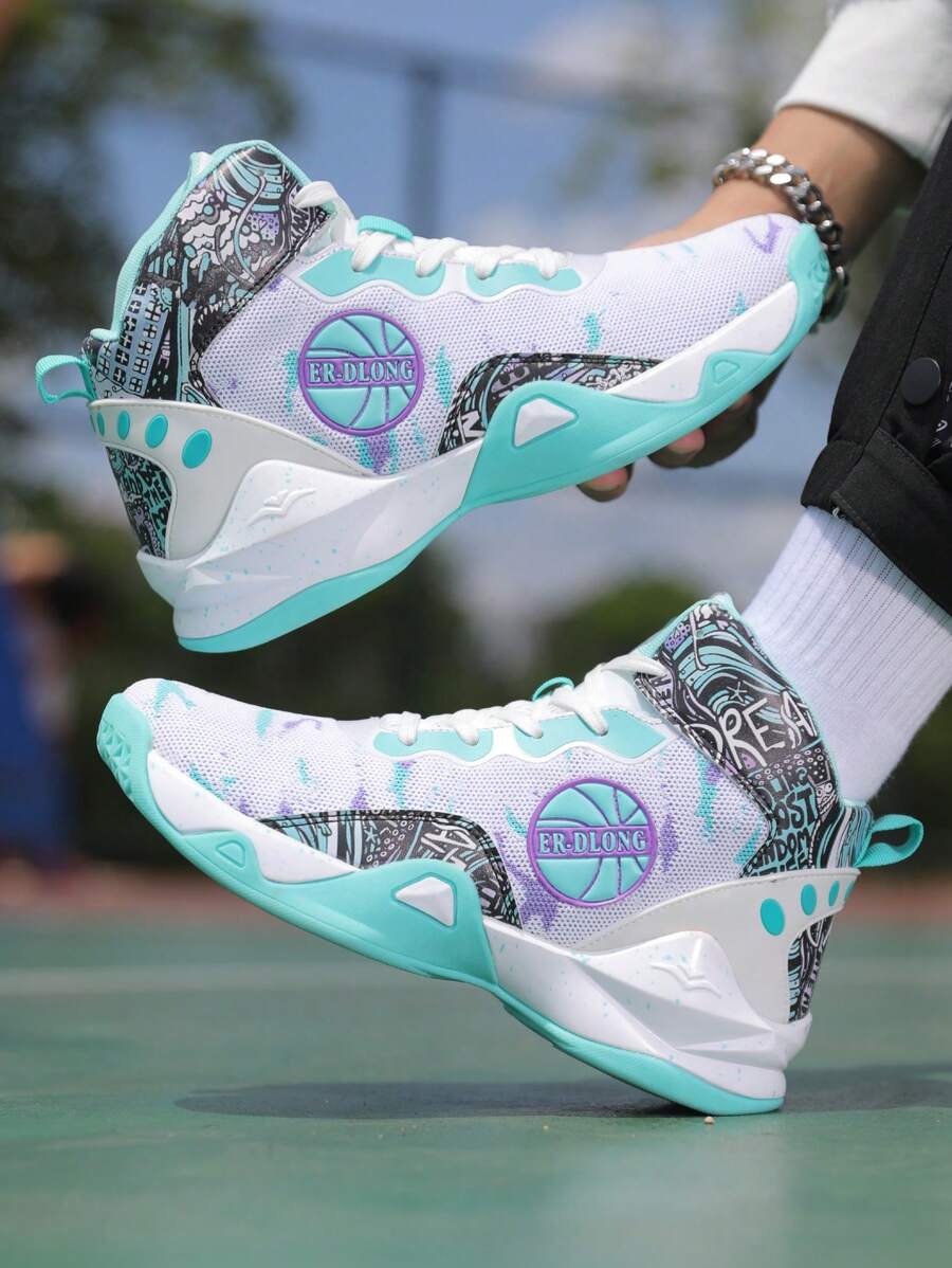 男士运动篮球鞋，搭配连帽衫图案系带运动鞋