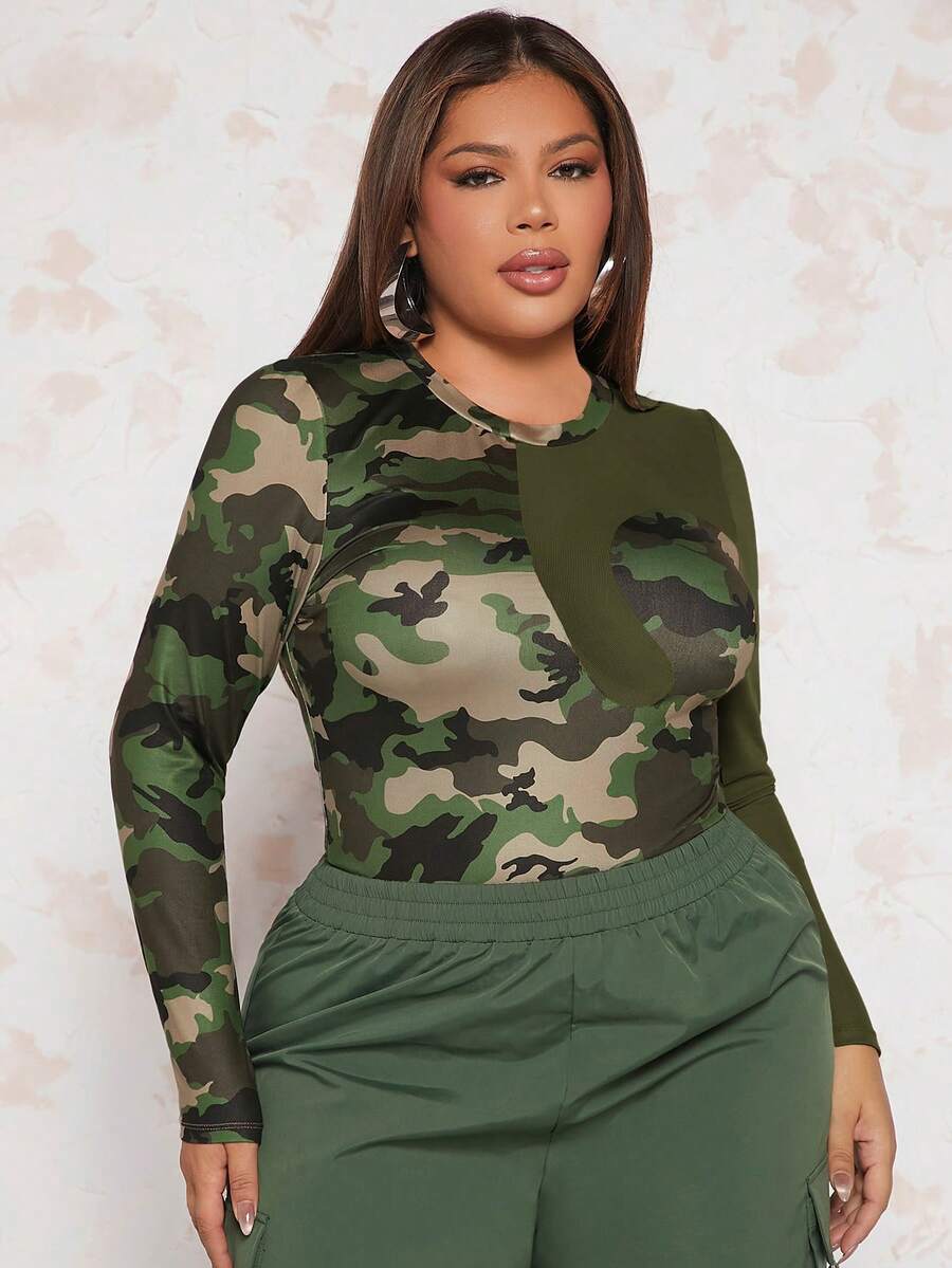 SHEIN SXY Camiseta con estampado de camuflaje - Verde militar - Ver 1
