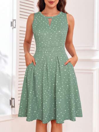 Polka Dot Print Keyhole Neckline Dress
