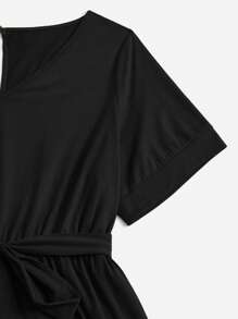 SHEIN LUNE 大碼後鎖孔腰帶連身短褲 - 黑色 - 查看 4